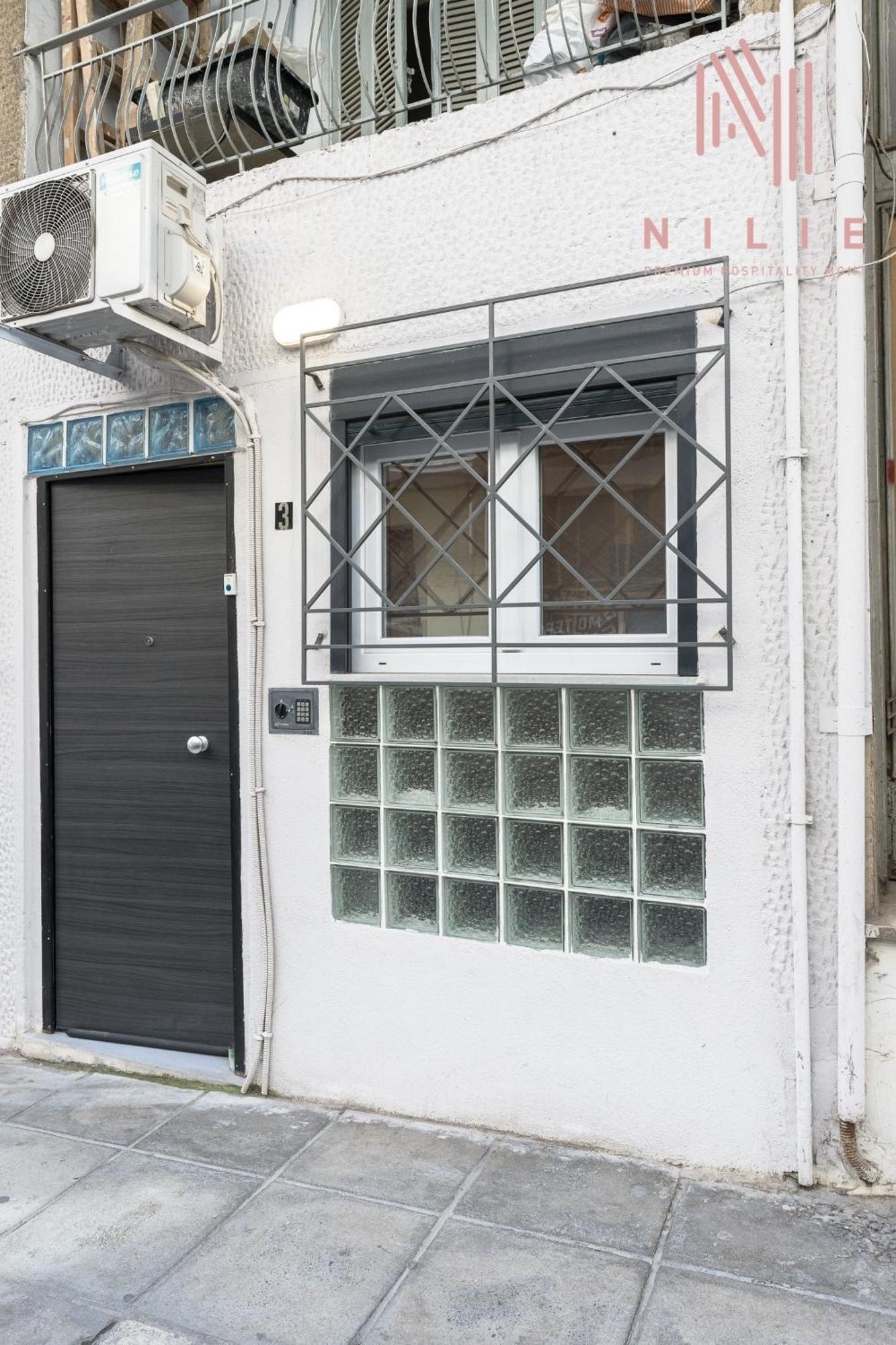 Iris Studio Center Thessaloniki Exterior photo
